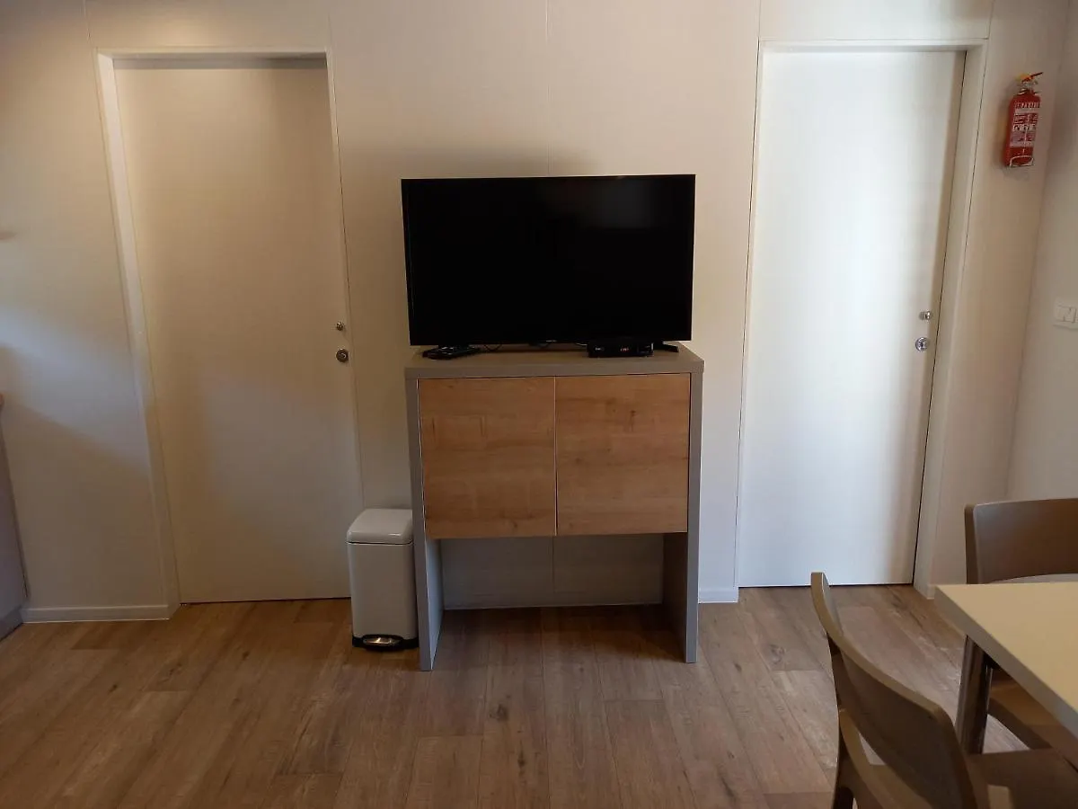 Mobile Home Agava 2 Biograd Na Moru